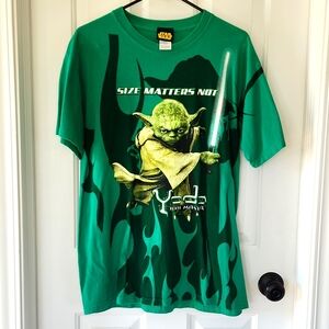 Size matters not Yoda tshirt